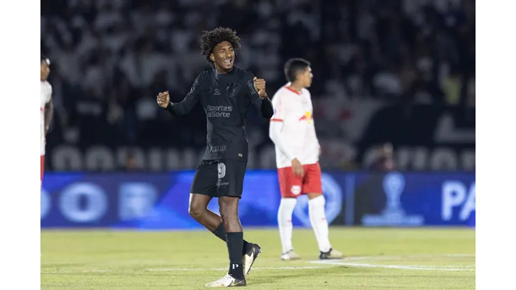 Corinthians venceu o Bragantino na ida pela Sul-Americana e terá apoio da torcida na Neo Química Arena (Foto: Diogo Reis/AGIF)