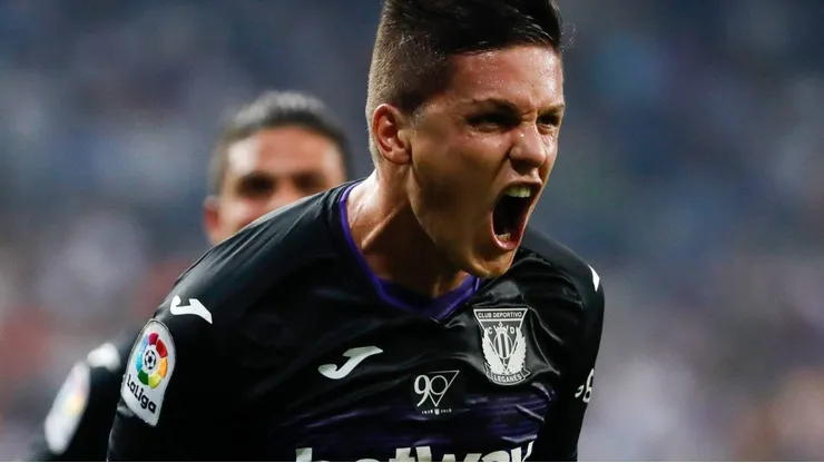 Guido Carrillo comemorando gol quando atuava pelo Leganés, em partida contra o Real Madrid, no dia 01/09/2018.