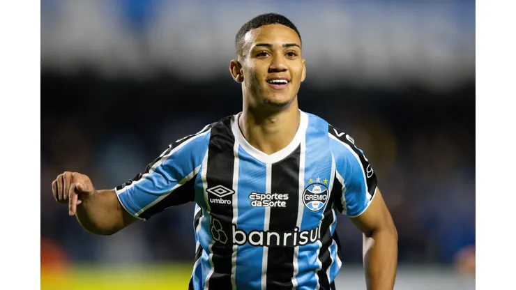 Gustavo Nunes comunicou Grêmio sobre futuro