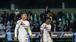Thiago Silva jogador do Fluminense durante partida contra o Gremio no estadio Couto Pereira pela Copa Libertadores 2024.