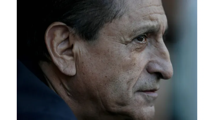 Ramón Díaz não vem tendo bom relacionamento com Wesley, diz Samir Carvalho