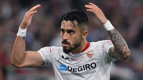 Alex Telles pode ser emprestado pelo Al-Nassr e foi oferecido ao Palmeiras