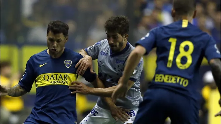 Lucas Silva pelo Cruzeiro em partida diante do Boca Juniors pela Libertadores 2018. (Photo by Demian Alday/Getty Images)