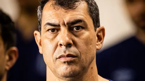 Santos tentou essa reforço para Carille.