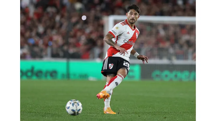 Talleres e River Plate se encaram pela Libertadores.