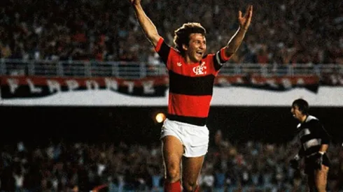 Foto: Divulgação/Flamengo - Zico comemora gol pelo Flamengo