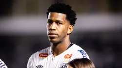 Santos é o time que menos recebeu cartões amarelos nesta edição da Série B até aqui. Foto: Abner Dourado/AGIF