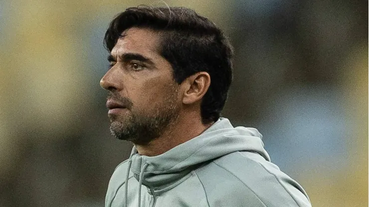 Soccer - Copa do Brasil 2024 - Flamengo 2:0 Palmeiras RIO DE JANEIRO, BRAZIL - JULY 31: ABEL FERREIRA, Head Coach of Palmeiras, looks dejected following the team s defeat during the match between Flamengo and Palmeiras as part of Copa do Brasil 2024 at Maracana Stadium on July 31, 2024 in Rio de Janeiro, Brazil. Rio de Janeiro Maracana Stadium Brazil Copyright: xRuanoxCarneiroxRuanoxCarneirox