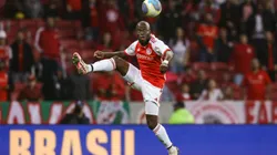 Jogador do Internacional recebeu duas propostas. Pedro H. Tesch/Getty Images.