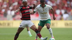 Flamengo e Palmeiras se enfrentando no Maracanã pelo Campeonato Brasileiro.