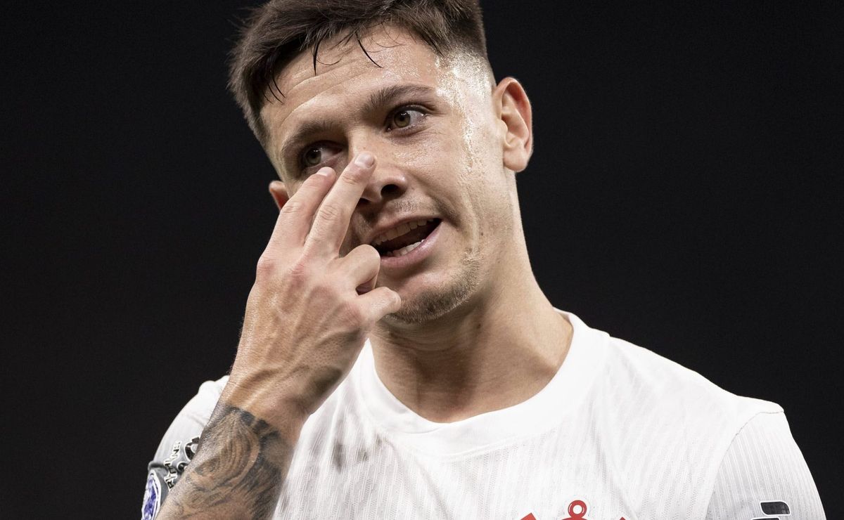 Richard Garro Garro reclama de arbitragem após Corinthians X Bragantino