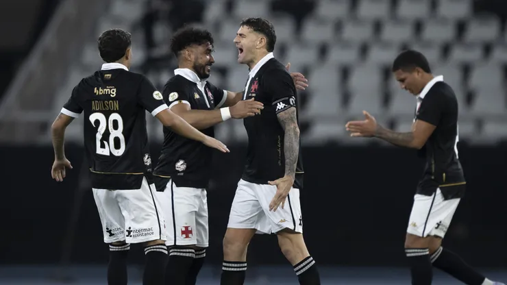 Vegetti fala sobre polêmico gol marcado. Foto: Jorge Rodrigues/AGIF