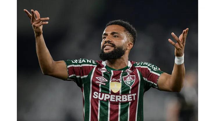 Samuel Xavier destaca necessidade de evolução do Fluminense - Foto: Thiago Ribeiro/AGIF