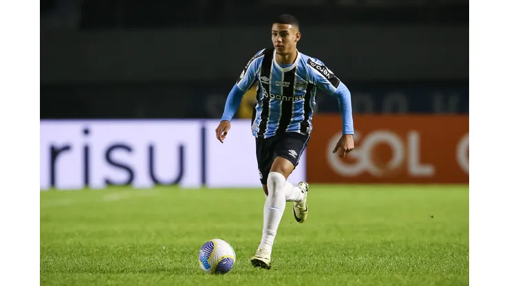 Jogador do Grêmio. (Foto de Pedro H. Tesch/Getty Images)