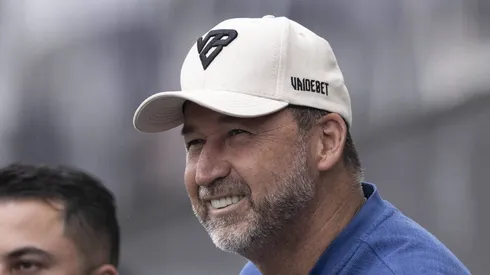 Augusto Melo pode fechar venda de atacante do Alvinegro.