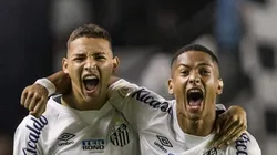 Deivid Washington e Ângelo Gabriel durante jogo do Peixe. Dupla está na Europa.