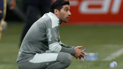 SAO PAULO, BRAZIL - OCTOBER 25: Coach Abel Ferreira of Palmeiras looks on during the match between Flamengo and Palmeiras as part of the Brasileirao 2021 at Allianz Parque on October 25, 2021 in Sao Paulo, Brazil. (Photo by Miguel Schincariol/Getty Images)