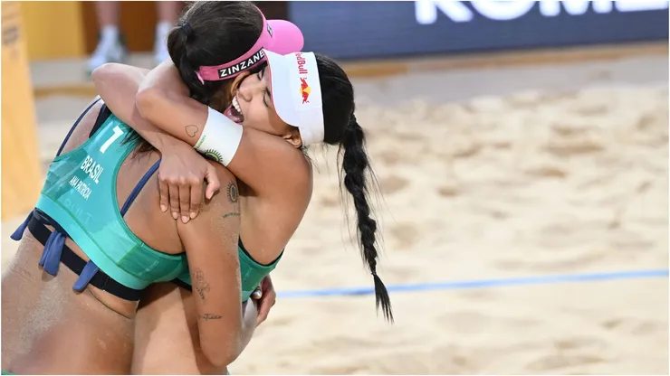 Fotos: Duda e Ana Patrícia conquistam o terceiro ouro para o Brasil na areia - Reprodução/– IMAGO / Xinhua