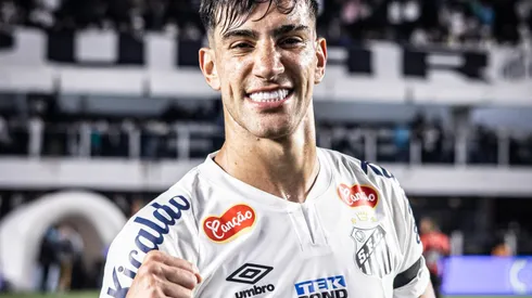 Pedrinho tem contrato com o Santos até dezembro de 2024 (Foto: Raul Baretta / Santos FC)