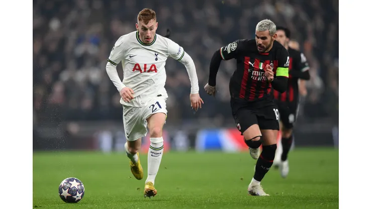Jogadores de Milan e Tottenham. (Foto de Justin Setterfield/Getty Images)