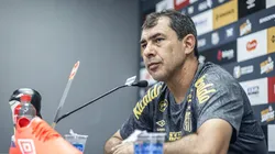 Carille vetou a contratação de mais um volante no Santos - Foto: Raul Baretta/SFC