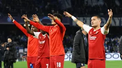 Jogadores do Braga reverenciam torcedores após partida diante da Napoli. (Photo by Francesco Pecoraro/Getty Images)