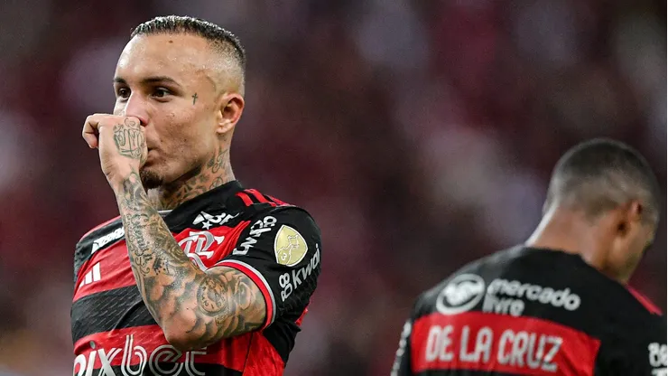 Everton Cebolinha e De La Cruz devem enfrentar o Palmeiras no Maracaña