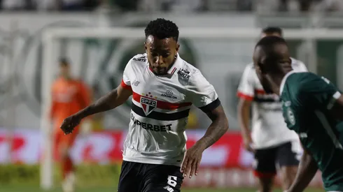 Welington em ação com a camisa do Tricolor. Foto: Rubens Chiri / SPFC.