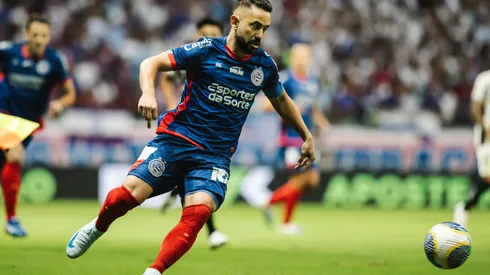 Bahia e Vitória protagonizam clássico na 22ª rodada.