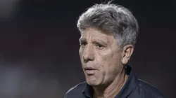 Torcida do Grêmio perde a paciência com Renato Portaluppi.