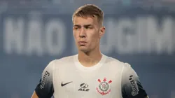 Charles em ação na partida contra o Tricolor Gaúcho. Foto: Robson Mafra/AGIF