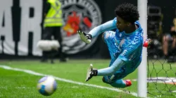 Corinthians classificou com contribuição direta de Hugo Souza.