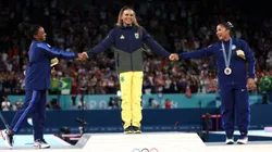 Simone Biles, Rebeca Andrade e Jordan Chiles - Foto: Naomi Baker/Getty Images