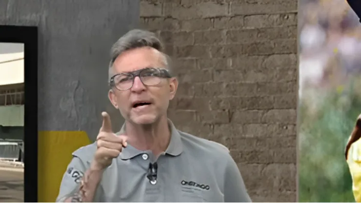 Craque Neto, apresentador da Band, aponta classificado da Copa do Brasil. Foto: Reprodução/ Youtube Os Donos da Bola.