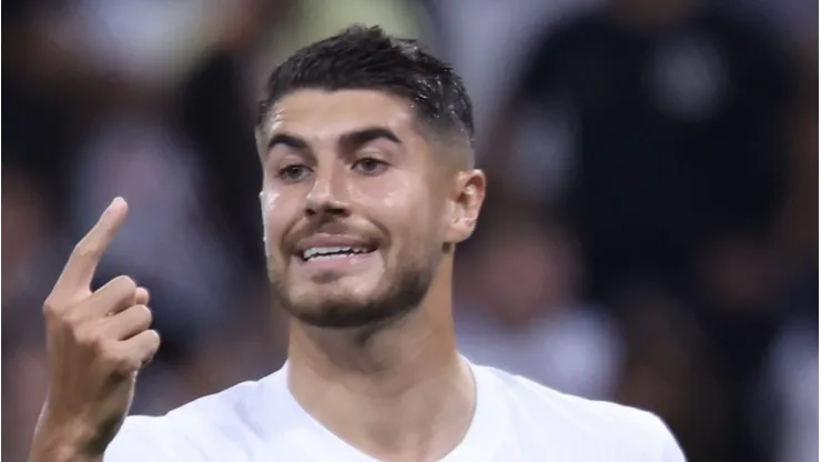 Pedro Raul não agrada os torcedores corinthianos.