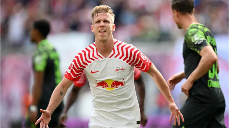 Foto: Stuart Franklin/Getty Images - Dani Olmo comemorando gol.