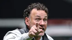 Gabriel Milito é pressionado no Galo.