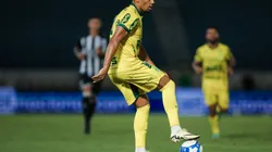 Mirassol e Brusque duelam pelo Brasileirão Série B.