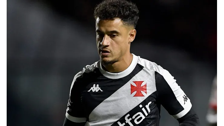 Coutinho foi afastado por lesão após quatro partidas