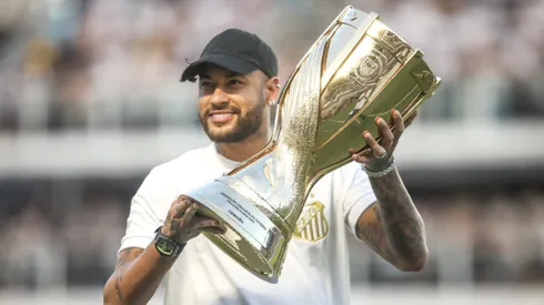 Neymar sempre é assunto no Santos.