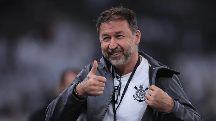 Presidente do Corinthians durante jogo da Copa do Brasil