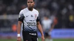 Wesley, atacante do Corinthians durante partida contra o Gremio na Arena Corinthians pelo Brasileirão A 2024.