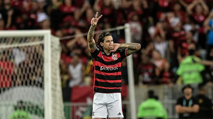 Pedro comemorando gol marcado no Campeonato Brasileiro