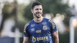 Meio-campista sofreu uma lesão diante do Coritiba
