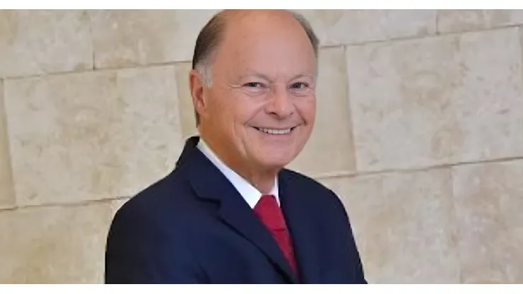 Bispo Edir Macedo, proprietário da Record