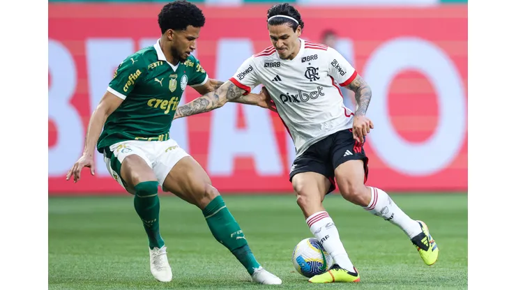 Palmeiras e Flamengo brigam por vaga na próxima fase da Copa do Brasil.
