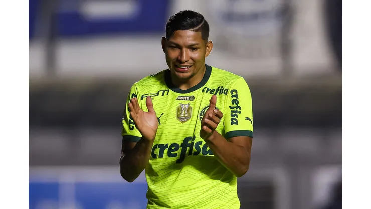 CAXIAS DO SUL, BRAZIL - JULY 4: Rony of Palmeiras gestures during the match between Gremio and Palmeiras as part of Brasileirao 2024 at Francisco Stedile Stadium on July 4, 2024 in Caxias do Sul, Brazil. (Photo by Pedro H. Tesch/Getty Images)