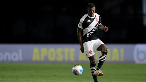 Léo volta a ser criticado pela torcida do Vasco