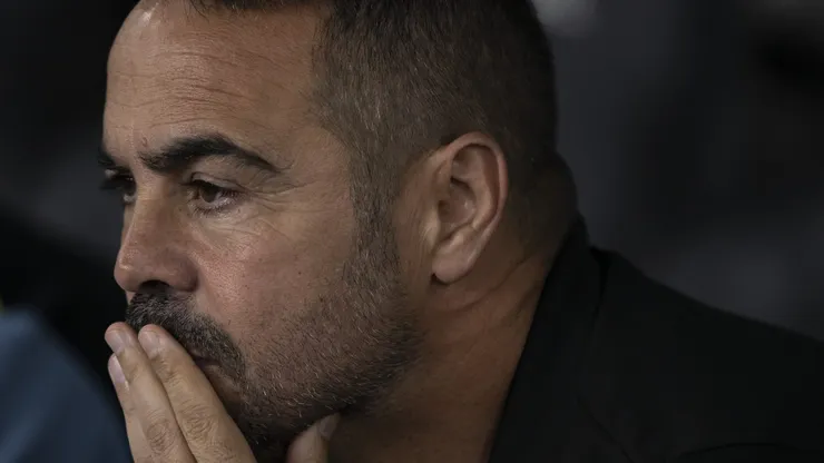 Artur Jorge em partida entre Botafogo x Cruzeiro pelo Campeonato Brasileiro