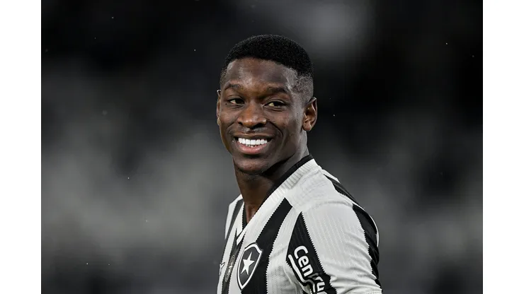 Luiz Henrique jogador do Botafogo.
